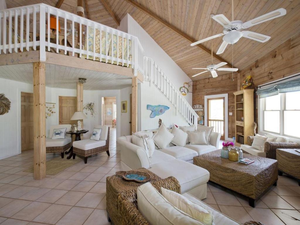 גוברנורס הארבור Shangri-La & Orchid Cottage Home מראה חיצוני תמונה